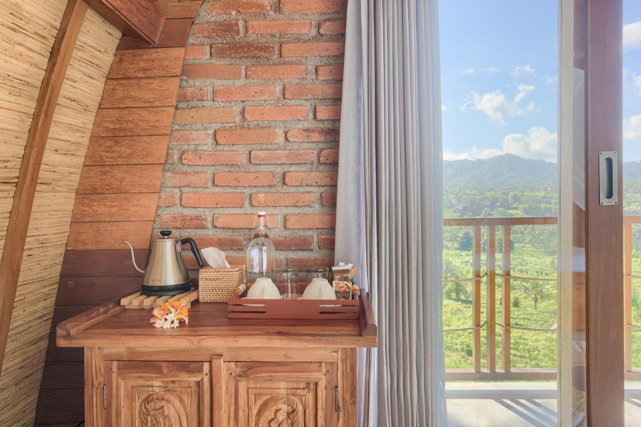 Romantic Barn With Mt. Agung Views Сідемен Екстер'єр фото